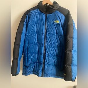 Boys The North Face Puffy